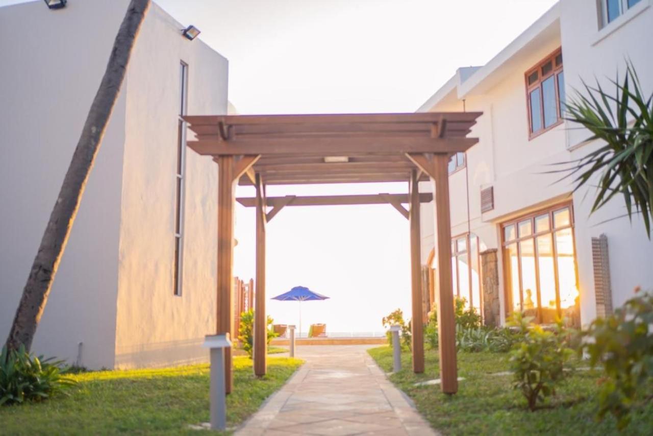 Gold Beach Resort Flic en Flac Екстер'єр фото
