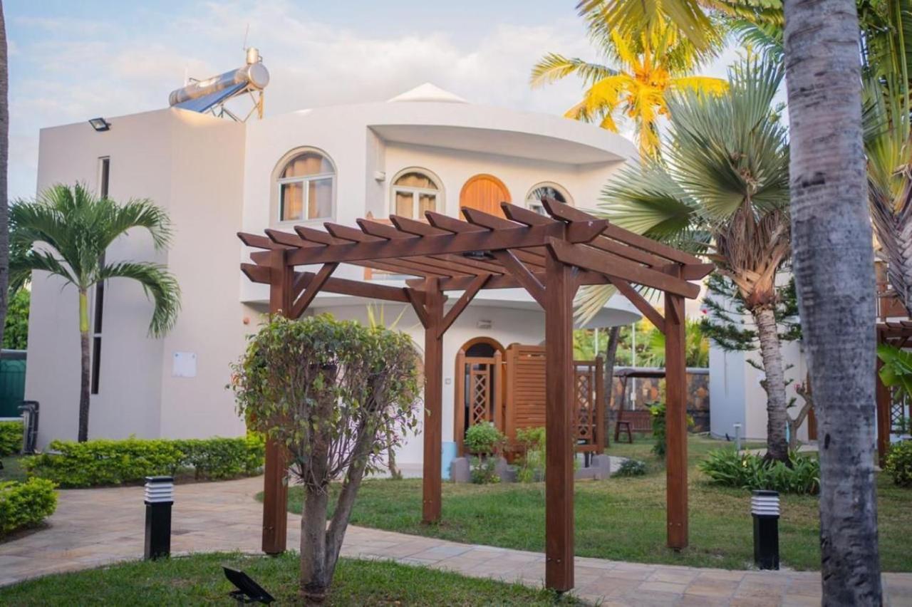 Gold Beach Resort Flic en Flac Екстер'єр фото