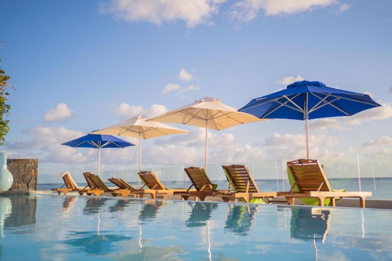 Gold Beach Resort Flic en Flac Екстер'єр фото