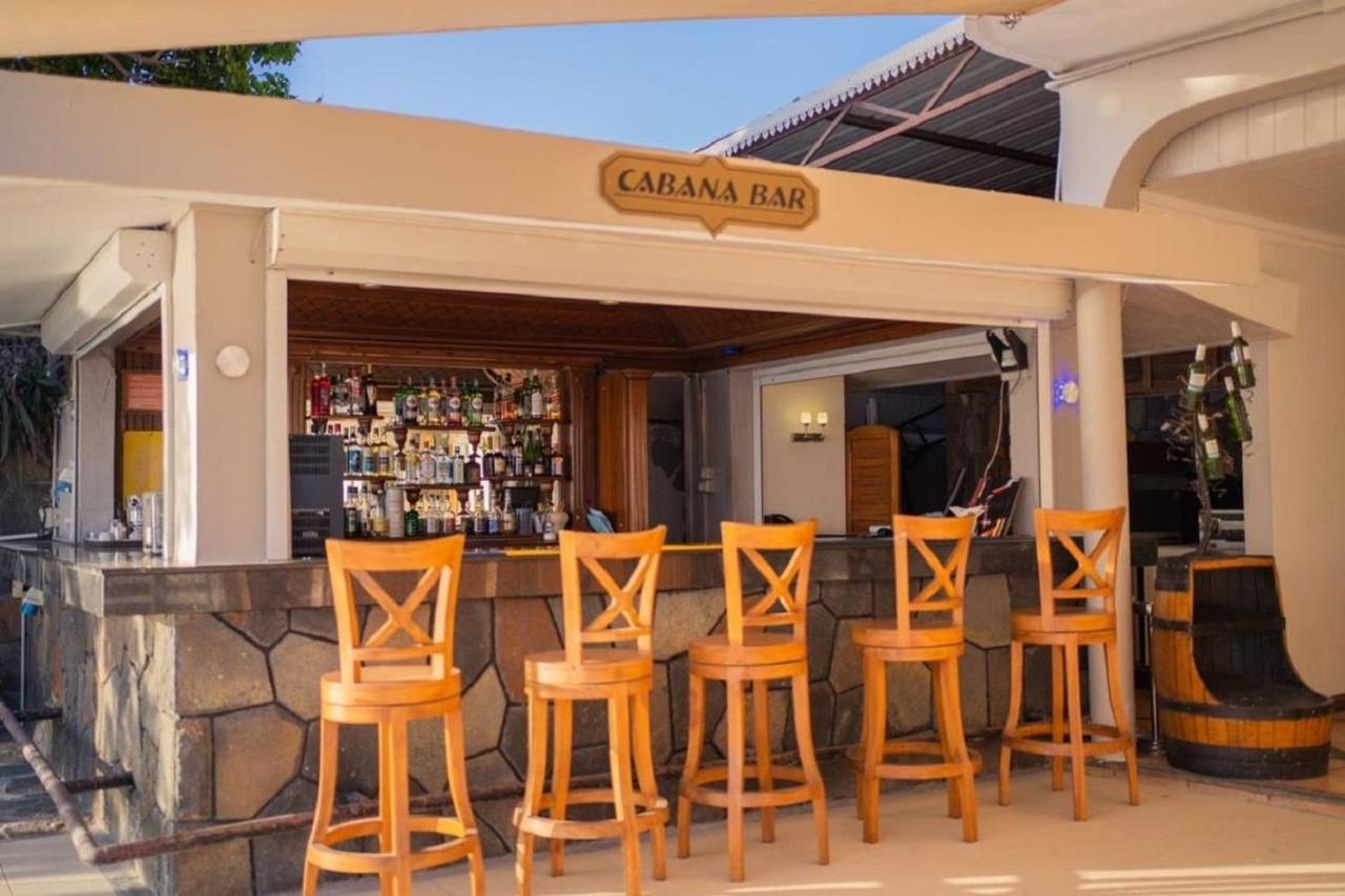 Gold Beach Resort Flic en Flac Екстер'єр фото