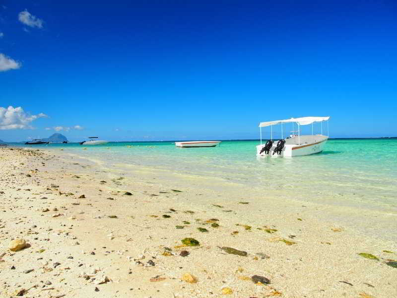 Gold Beach Resort Flic en Flac Екстер'єр фото